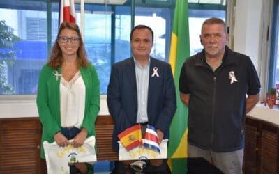 Se coloca la primera piedra del centro cultural Garabito